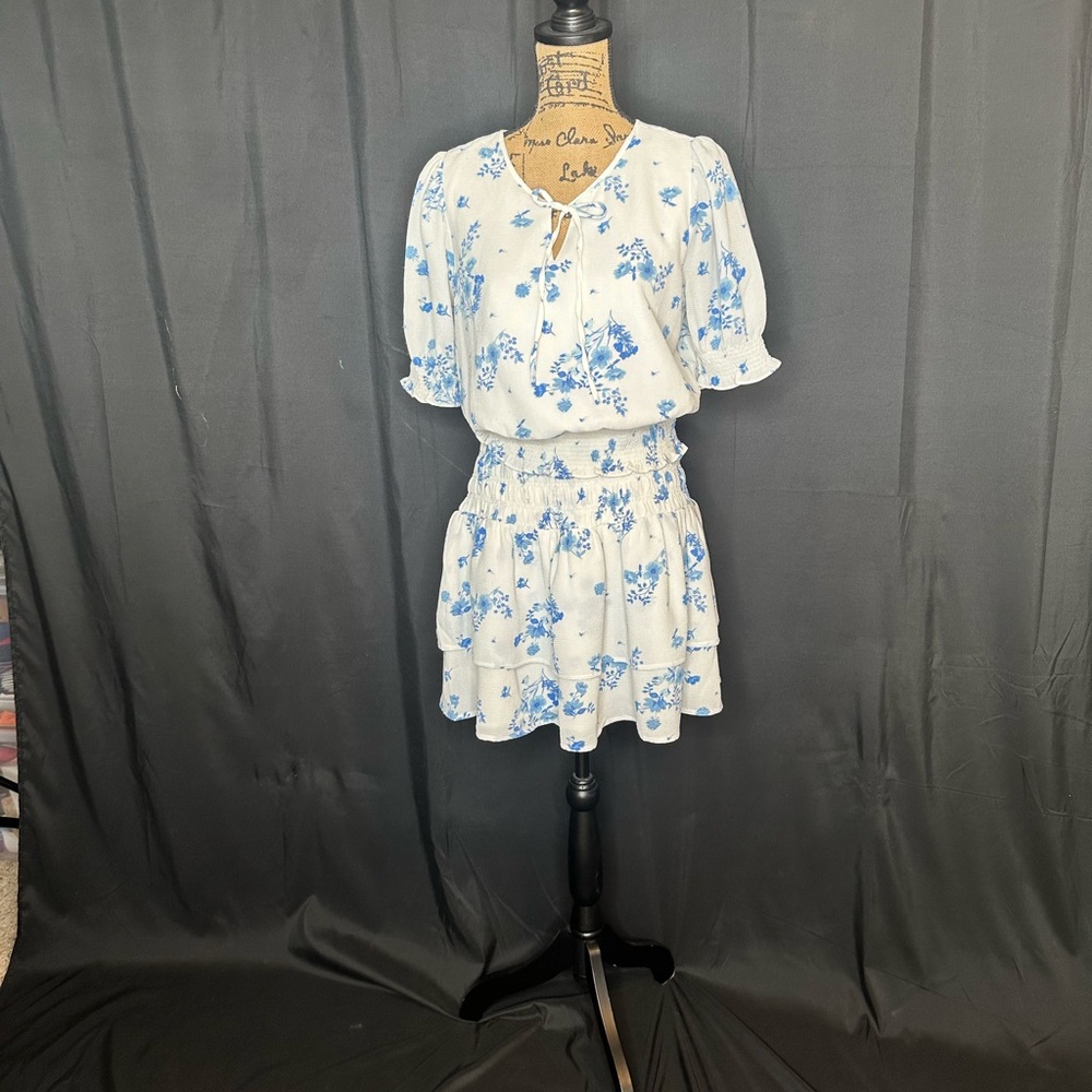 Sugarlips Floral Blue and White Skirt Set - Picture 1 of 9
